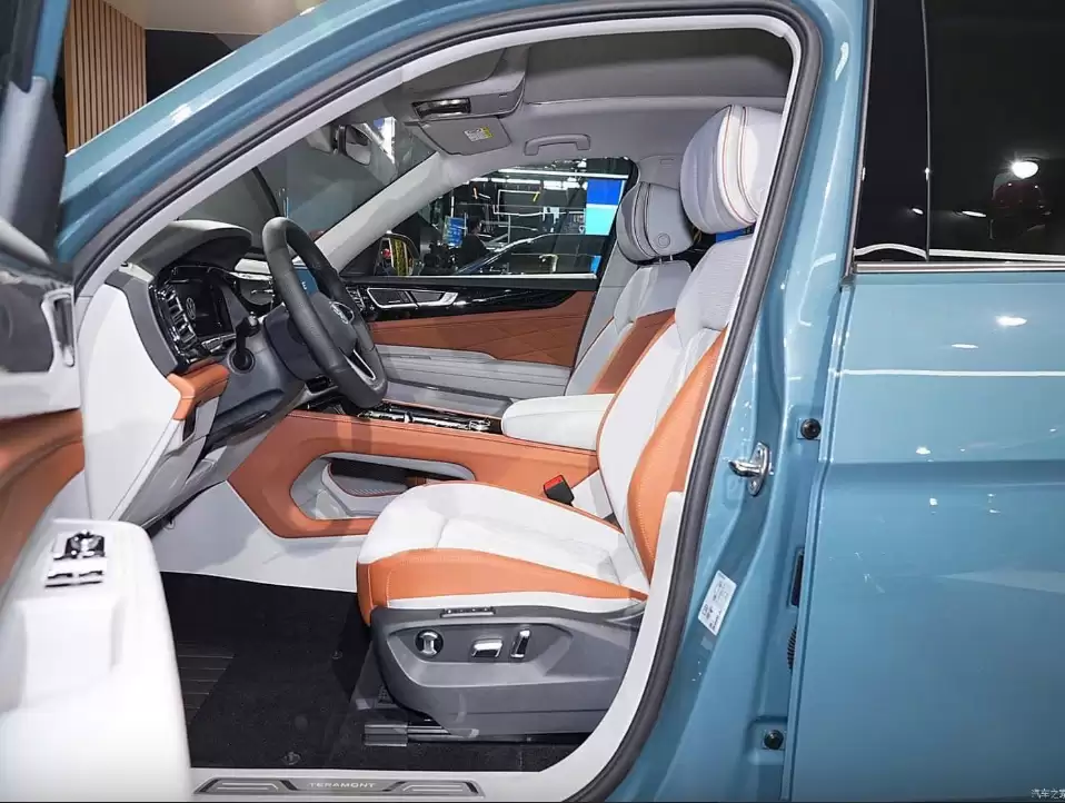 VW Teramont President Vip &#8211; Màu Đen
