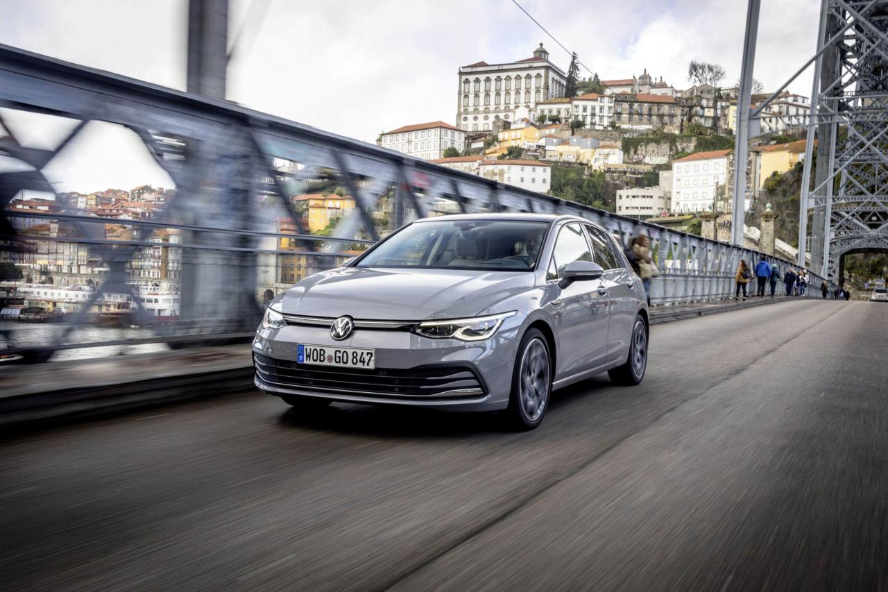 Volkswagen Golf 1.5 eTSI Style