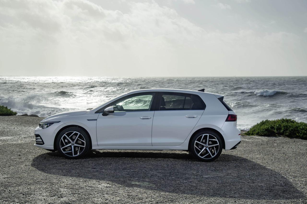 Volkswagen Golf 1.5 eTSI Style